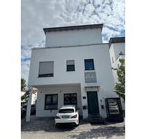 Modernes Wohn- & Geschäftshaus mit Penthouse | provisionsfrei - Crailsheim