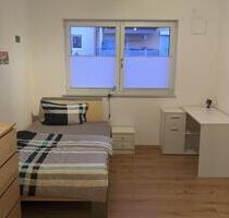 Wohnung Arbeiter Studenten Monteur Neubau, ruhige Lage + Küche - Kümmersbruck