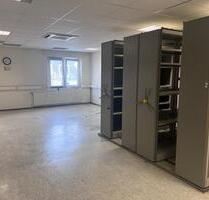 48 qm Lagerfläche - Bonn Nord - 350,00&nbsp;EUR Kaltmiete, ca.&nbsp; 48,00&nbsp;m&sup2; in Bonn (PLZ: 53119) Tannenbusch