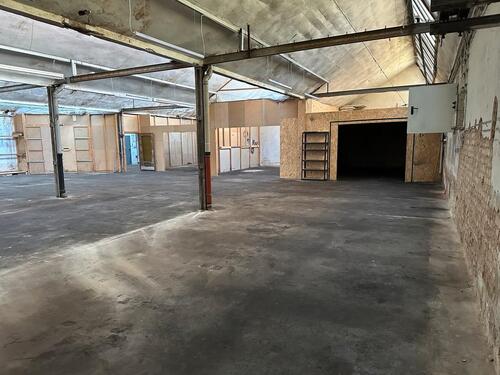 Foto - Halle für schrauber - 1.150,00&nbsp;EUR Kaltmiete,