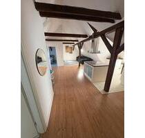 Charmante Altbauwohnung im 3. Obergeschos - Neumünster