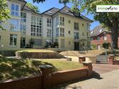 Foto - Exklusive 2-Raum-Wohnung mit saniertem Tageslichtbad, Parkettboden, Loggia & EBK im Lenné-Viertel