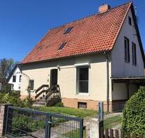 Einfamilienhaus mit Garage, Carport, Garten, - Bovenden