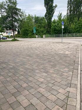Foto - Stellplatz für PWKs zu vermieten