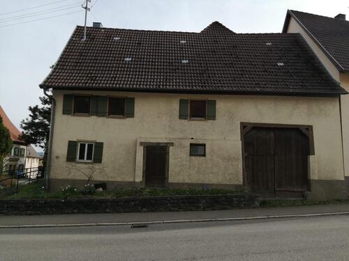 Foto - 1 Haus in Wachendorf zu verkaufen