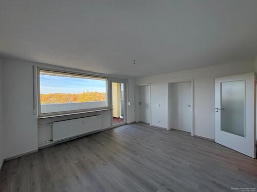 Foto - Komplett renovierte 3-Zimmer-Wohnung mit Balkon und Weitblick in Homburg zu vermieten