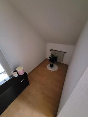Foto - Geräumige 2 Zimmer Wohnung - 750,00&nbsp;EUR Kaltmiete, ca.&nbsp; 65,00&nbsp;m&sup2;