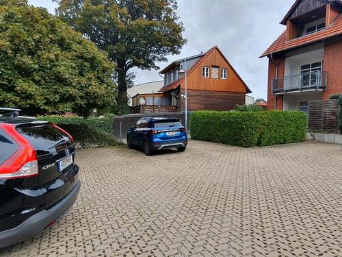 Foto - PARKPLATZ zu vermieten. - 60,00&nbsp;EUR Miete,