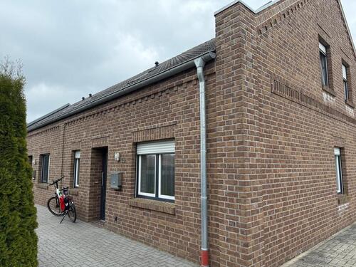 Foto - Schönes Reihenendhaus in ruhiger Lage in Beningafehn