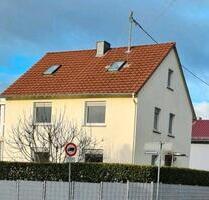 Gepflegtes freistehendes Zweifamilienhaus in Wiesbaden Nordenstad