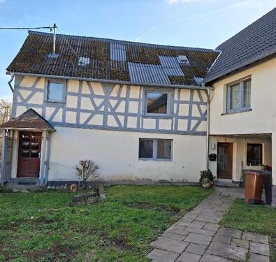 Foto - Einfamilienhaus Bauernhof - 250.000,00&nbsp;EUR Kaufpreis, ca.&nbsp; 266,30&nbsp;m&sup2;