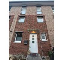 Neuwertiges Reihenhaus im Erlenhof - Ahrensburg