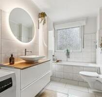 WG Zimmer, sonnige 3-Zimmer Wohnung mit Einbauküche und neuem B - Köln Nippes