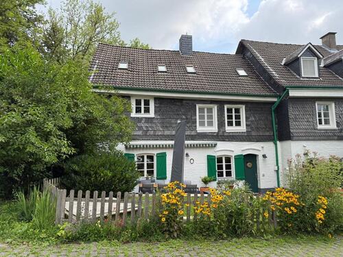 Foto - Charmantes Mehrfamilienhaus in Wuppertal