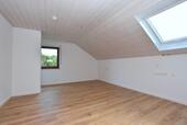 Foto - Dachgeschoßwohnung in Hattenhofen zur Miete