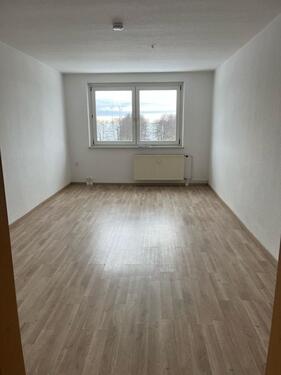 Foto - Wohnen auf dem Lande mit kurzen Wegen in die Stadt +++ 3-Raum-Wohnung mit Blick in die Natur in Pripsleben zu vermieten +++
