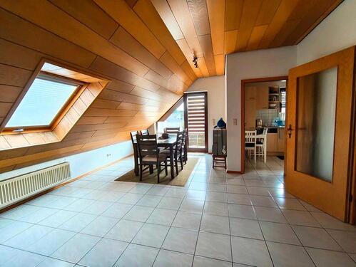 Foto - 4 Zimmer Etagenwohnung zur Miete in Bruchmühlbach-Miesau