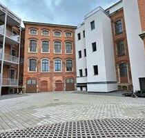 *** Moderne 3-Raum-Wohnung im sanierten Gymnasiumgebäude *** - Zwickau