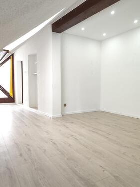 Foto - 2-ZI-Wohnung (DG) im Zentrum von Lage (Haustierfreundlich)