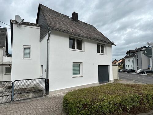 Foto - Einfamilienhaus in Wirges zu vermieten 5ZKB