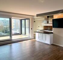 Hochwertige moderne, altersgerechte Wohnung mit Loggia & Whirlpool-Bad in Seenähe - Schwerin Altstadt