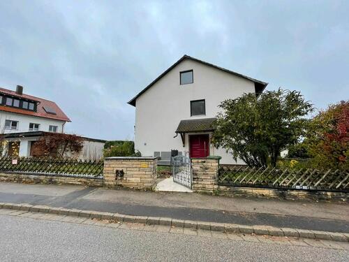 Foto - 4-Zimmer Wohnung Unmöbeliert - 1.155,00 EUR Kaltmiete,