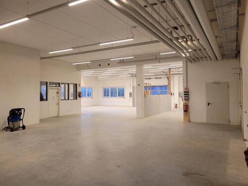 Foto - Werkstatt Lager Atelier - 4.850,00&nbsp;EUR Kaltmiete, ca.&nbsp; 746,00&nbsp;m&sup2;
