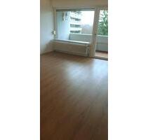 2 Zimmer Wohnung m.Balkon u. Einbauküche - Ingolstadt