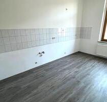 2-Zimmer-Whg. in einem sehr gepflegten Haus im Zentrum - Werdau