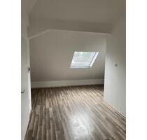 1 Zimmer Dachgeschosswohnung - 700,00&nbsp;EUR Kaltmiete, ca.&nbsp; 52,00&nbsp;m&sup2; in Westerkappeln (PLZ: 49492)