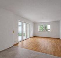 Zweitbezug nach Kernsanierung- 3 Zimmerwohnung, Bad mit Wanne und - Halle (Saale) Damaschkestraße