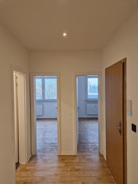 Foto - Moderne, großzügige 5-Zimmer-Wohnung mit Balkon & 2 Bädern – frisch saniert