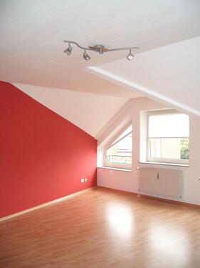 Foto - Schöne Dachgeschosswohnung zu vermieten