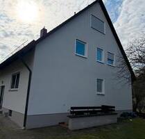 2 Familien Haus Barthelmesaurauch mit Ausbaupotenzial von privat - Schwabach