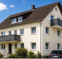 Haus mit 10 Zimmer, schöner Garten und Parkplätze zu vermieten - Friedrichshafen Ailingen