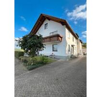 Doppelhaushälfte mit kleinem Garten und Balkon zu vermieten - Brakel