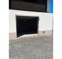 Großzügige Garage in abgeschlossener Hofanlage zu vermieten - Mülheim-Kärlich