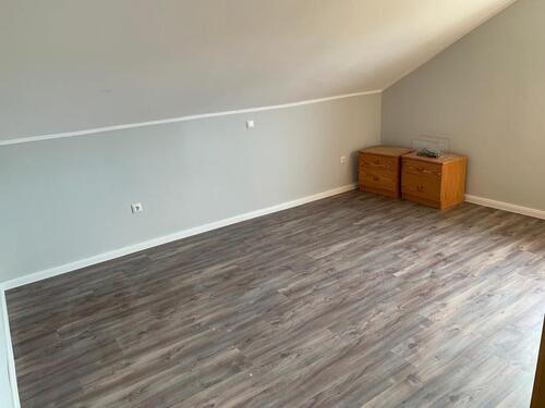 Foto - 3 Zimmer Dachgeschoßwohnung zur Miete in Scheuring