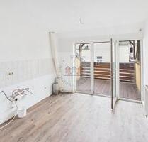 Optimale Familienwohnung - viel Platz, großer Balkon & top Lage - Gera