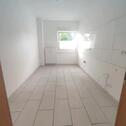 Foto - 3-Zimmer Wohnung ab sofort! Renoviert, von privat