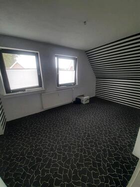 Foto - 3.WG zimmer frei 450€ warm In Ofenerdiek 26125