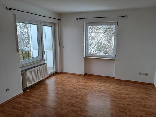 Foto - 4 Zimmer Wohnung zu vermieten in Strümpfelbrunn.