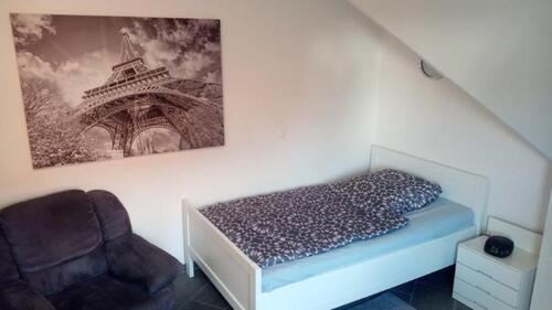 Foto - Sehr schöne kleine möblierte Wohnung