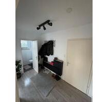 1-2 Personen NR, schöne 3-Zimmerwohnung 73m2 in ruhiger Lage - Weinstadt