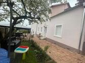 Foto - 2 Häuser ein Preis, Haus riesige Scheune Garage provisionsfrei