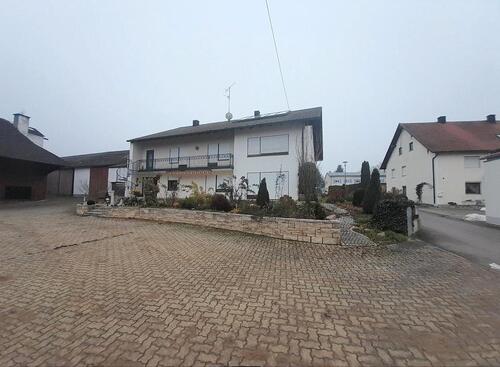 Foto - 8 Zimmer Etagenwohnung zur Miete in Mindelstetten