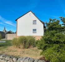 Freistehendes 1-Familienhaus mit Baugrundstück in ruhiger Lage - Algermissen