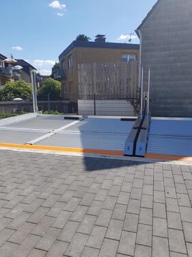 Foto - Bergheim Glessen, Geschützter Parkplatz im Doppelparker