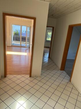 Foto - 3 Zimmerwohnung mit Balkon und Badewanne zu vermieten