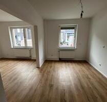 Sehr helle 2-Zimmerwohnung, zentral in Remscheid-Lennep! - Solingen Central